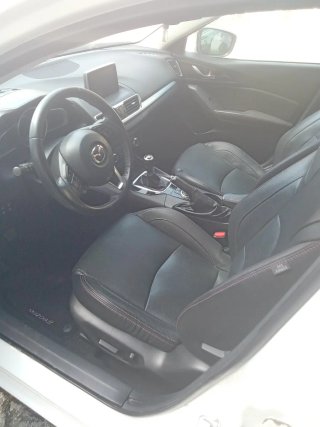 Mazda 3 2016