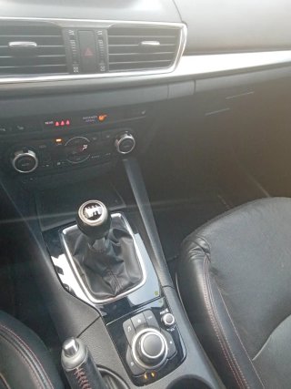 Mazda 3 2016