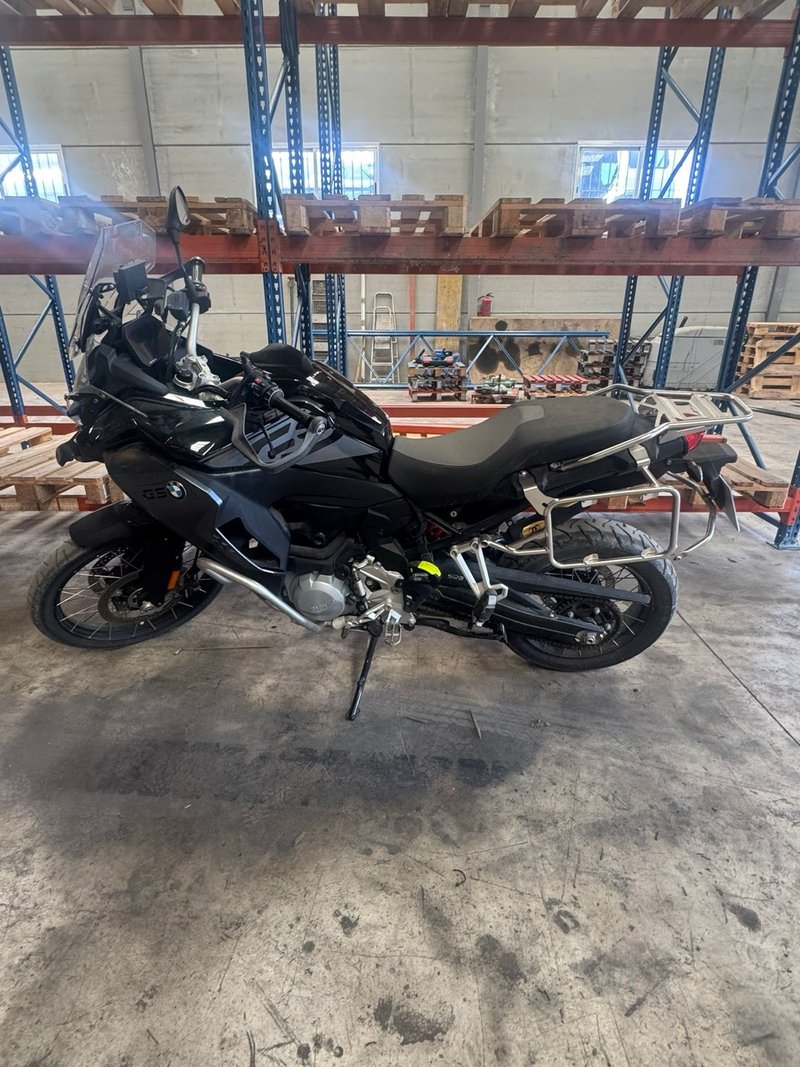 BMW GS 850 Adventure 2021 Negra