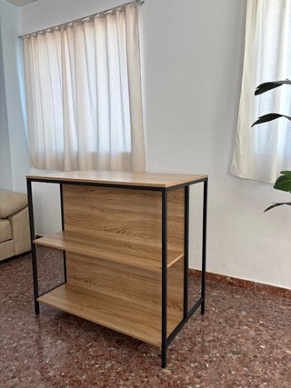 Mesa Auxiliar Alta con Almacenaje + Taburetes