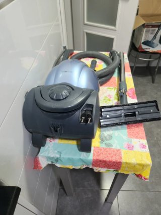 Aspirador Clatronic BS 1238