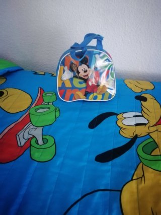 Colcha infantil Mickey y Pluto