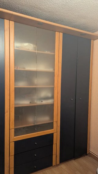 Armario de habitación madera y cristal