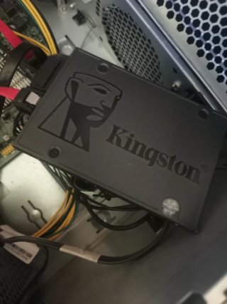 Torre Lenovo Ryzen 5