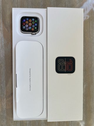 Apple Watch SE 4 Plata