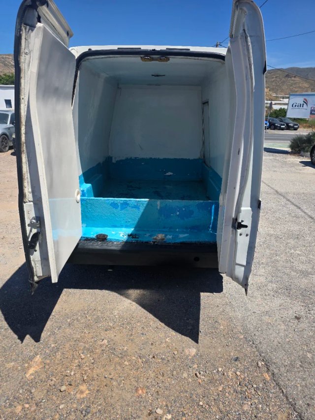 Furgoneta ford transit isotermo