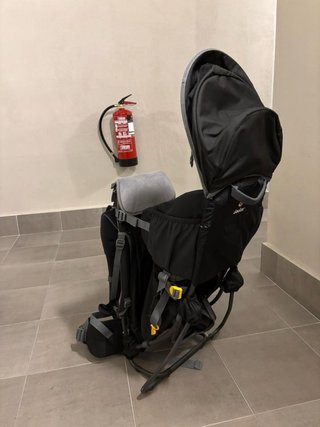 Mochila Portabebés Montaña Trekking Deuter