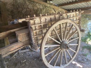 Carro antiguo castellano de mulas