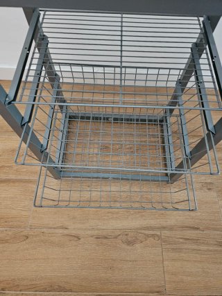 Mobiletto per verdure in metallo e vetro