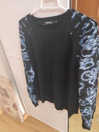 Lote 4 Blusas Desigual Talla M