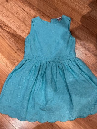 Lote 4 vestidos niña T.5/6 años