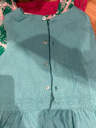 Lote 4 vestidos niña T.5/6 años
