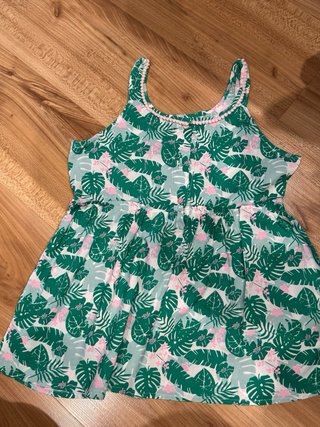 Lote 4 vestidos niña T.5/6 años