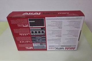 Teclado MIDI Akai Professional MPK mini