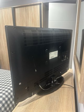 Televisor OKI Negro