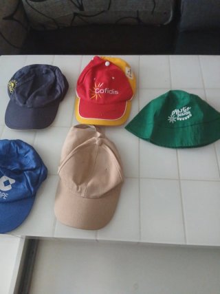 Lote de 5 gorras