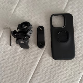 Quadlock + Antivibraciones + Funda iPhone 16 Pro