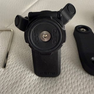 Quadlock + Antivibraciones + Funda iPhone 16 Pro