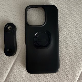 Quadlock + Antivibraciones + Funda iPhone 16 Pro