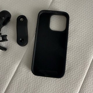 Quadlock + Antivibraciones + Funda iPhone 16 Pro