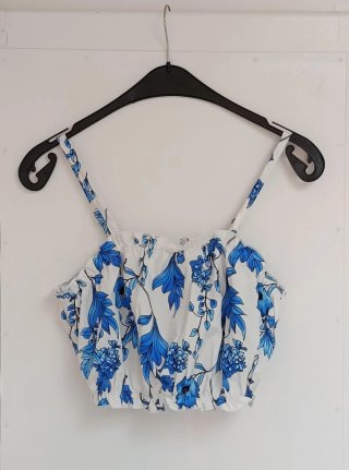 Conjunto boho:Top crop + Falda larga flores azules