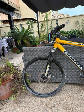 Bicicleta Giant ATX 660