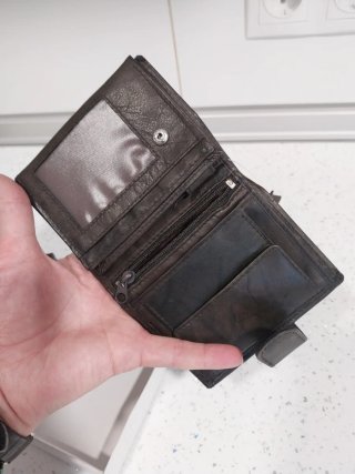 Cartera de piel Giorgio