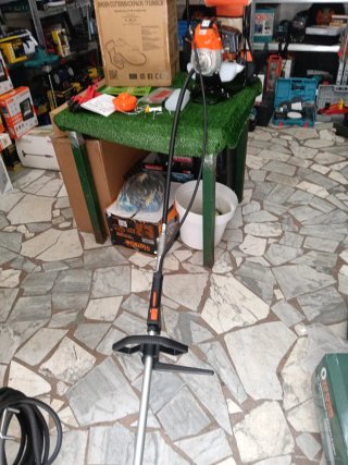 Decespugliatore a zaino 52cc benzina