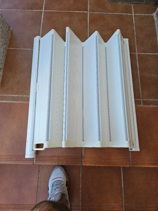 Barrera de seguridad infantil plegable