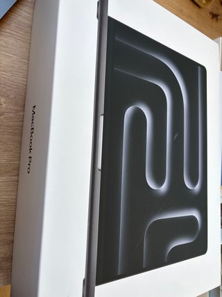 Caja MacBook Pro Apple