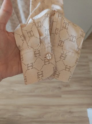 Camisa Mango salmón estampado