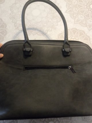 Bolso gris oscuro efecto piel serpiente