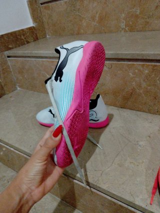 Zapatillas Fútbol Sala Puma Blancas y Rosas
