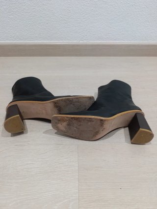 Botines tacón cuadrados negros