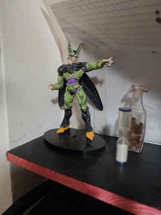 Action figure di Cell