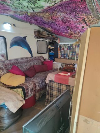 Caravana <750kg AUTÓNOMA + Avancé + cocina