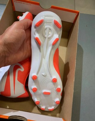 Tênis Nike Novos Tamanho 40 com Etiqueta