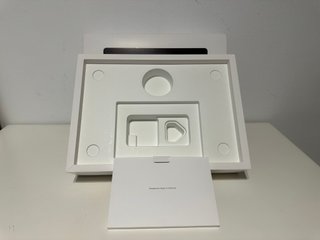 Caja Apple MacBook Pro 14 Modelo A3401 nueva