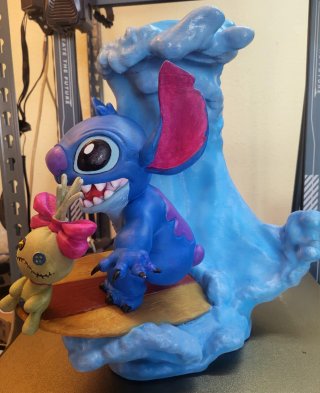 Diorama Stitch Surfeando