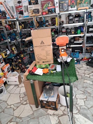 Decespugliatore a zaino 52cc benzina