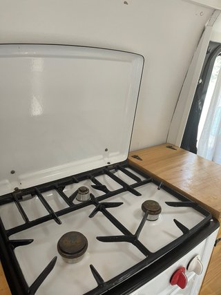 EN VENTA Furgoneta Merdeces 310D T1 homologada