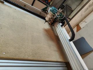 Fresadora CNC 62x160 cm ampliable a 190cmts