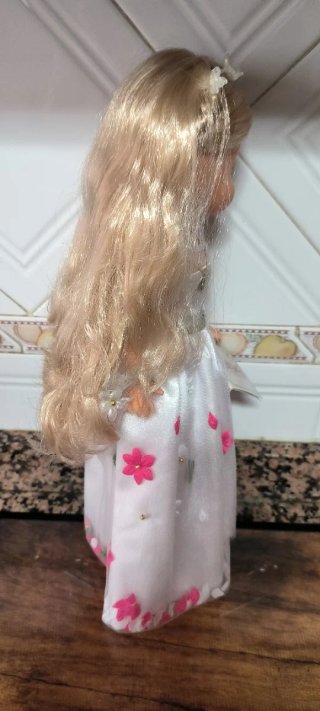 Muñeca Nancy Vestido Blanco Comunión