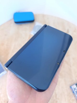 Nintendo New 3ds XL azul con caja