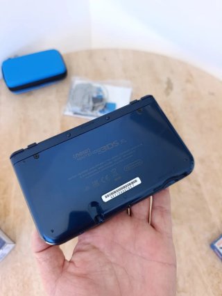 Nintendo New 3ds XL azul con caja