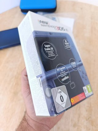 Nintendo New 3ds XL azul con caja