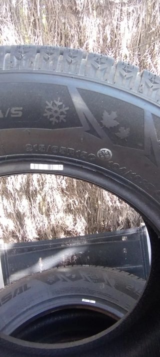 Neumáticos COMP/IS/ CROSSTOP VAN A/S 215/65R15 104