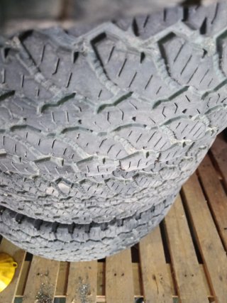 Neumáticos de 4x4 265/70/r17