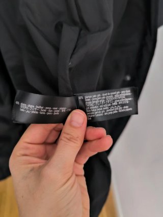 Abrigo plumífero largo Zara negro