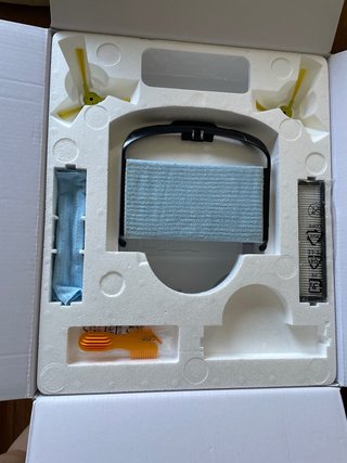 Robot Aspirador LG HOM-BOT TURBO  con recambios